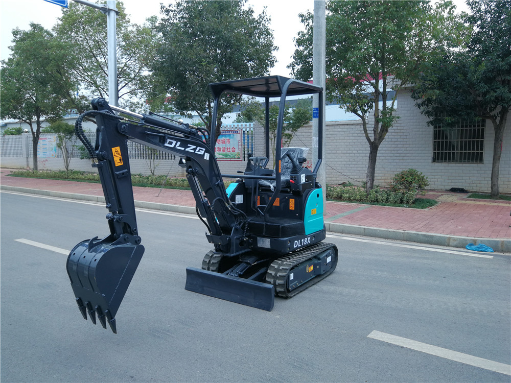 微型挖掘機，小型挖掘機
